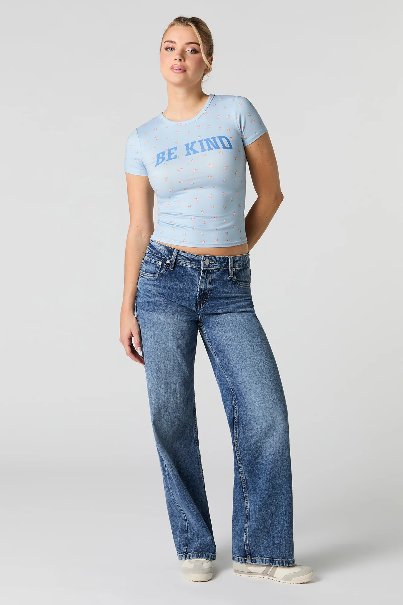Graphic Printed Fitted T-Shirt - Image 16