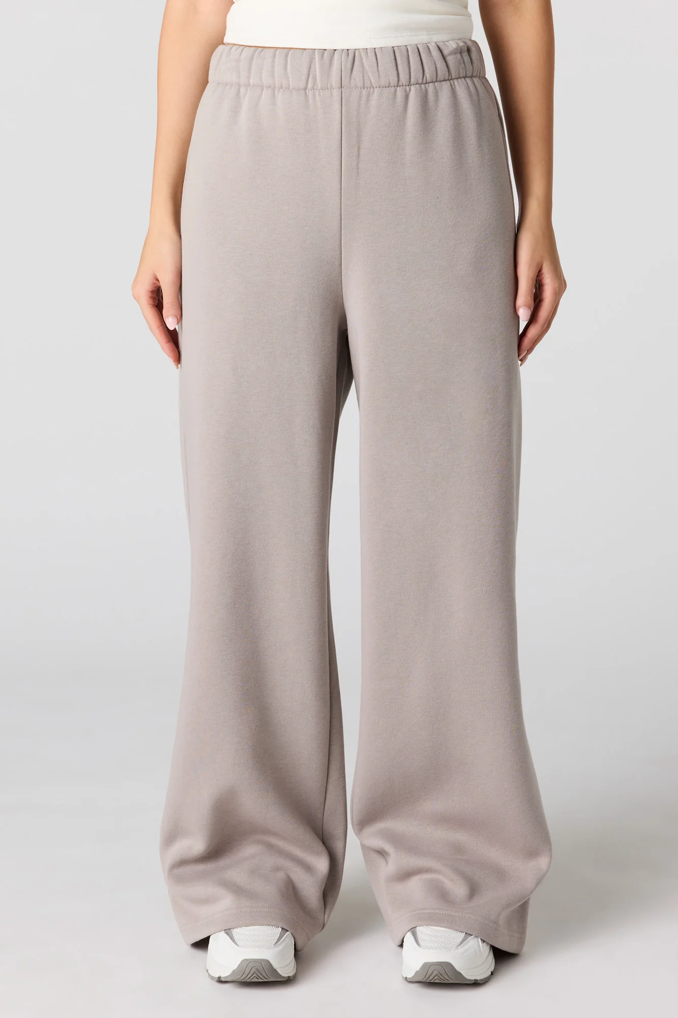 Classic Fleece Wide Leg Sweatpant - Image 5