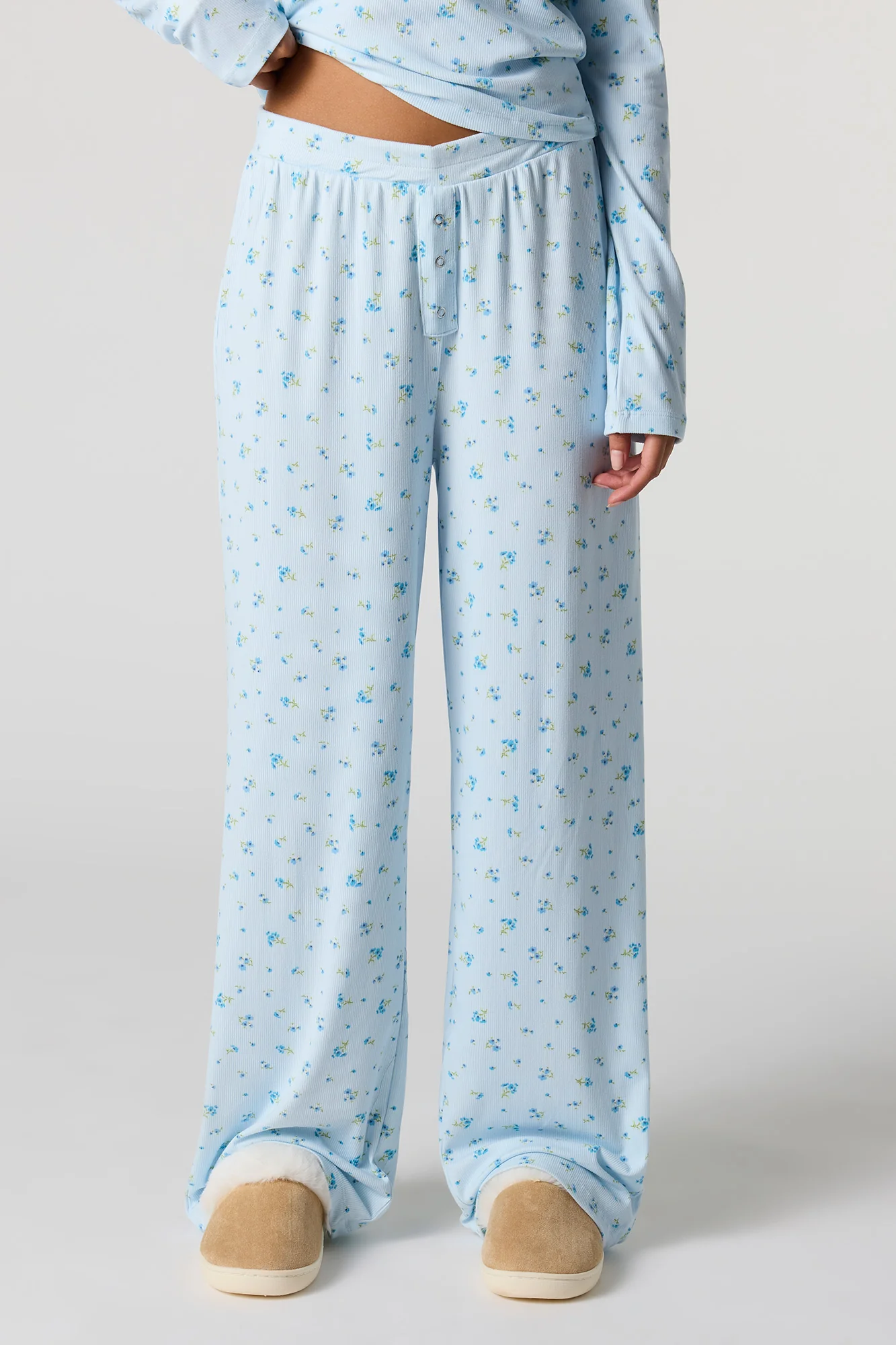 Printed Long Sleeve Ribbed Pajama Set - Image 11