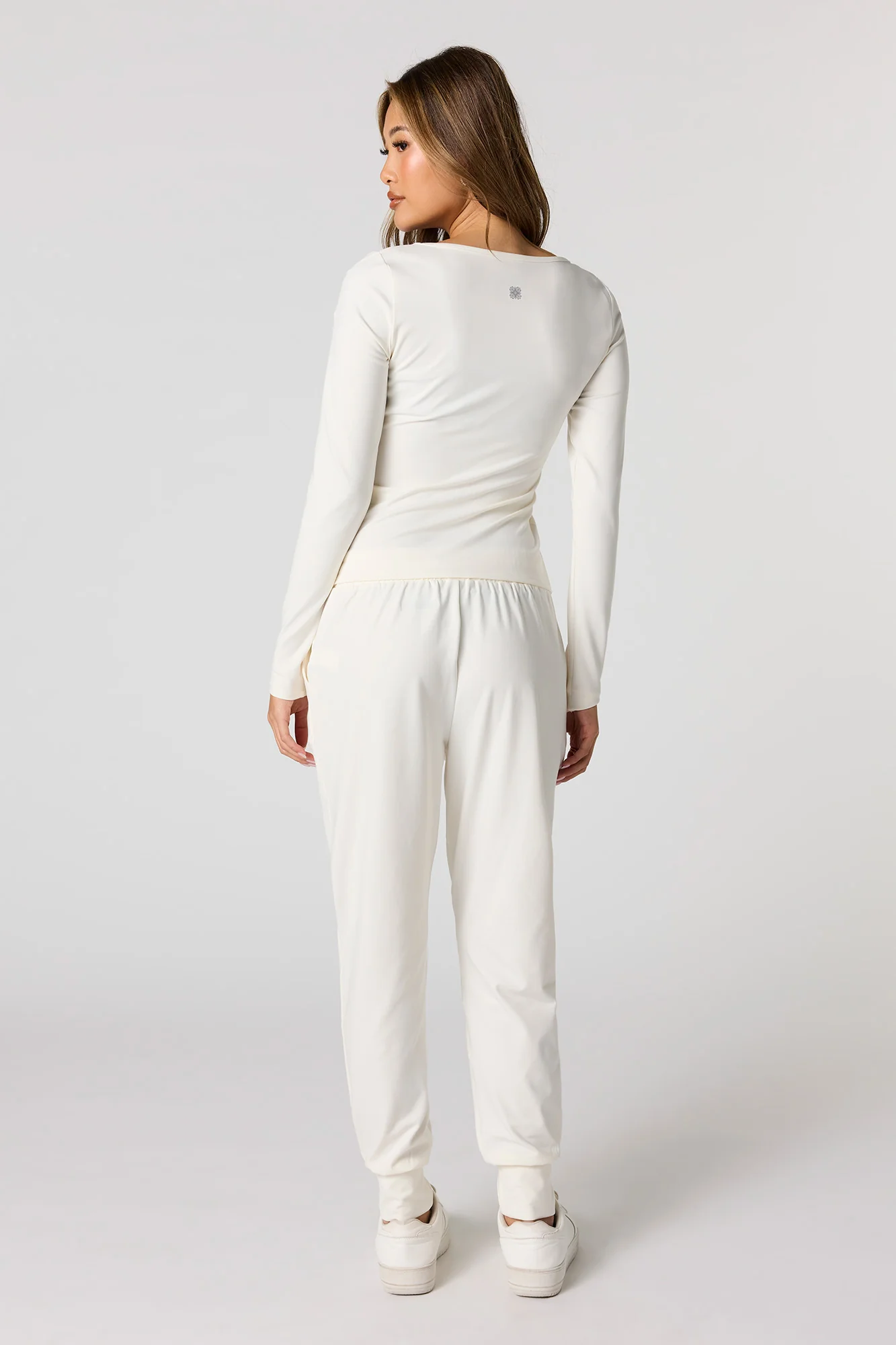 Active Jogger - Image 3