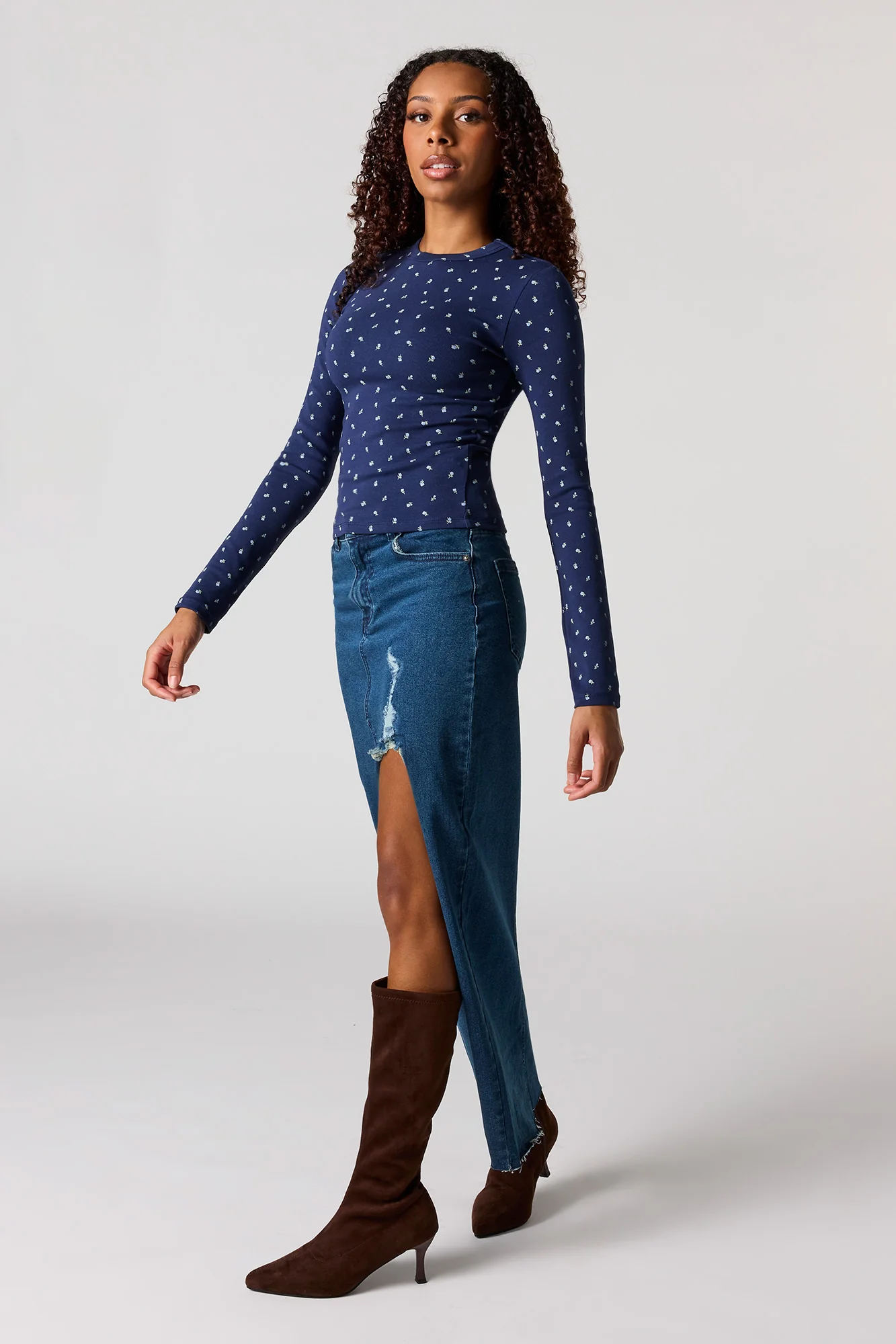 Long Sleeve Crewneck Top - Image 3