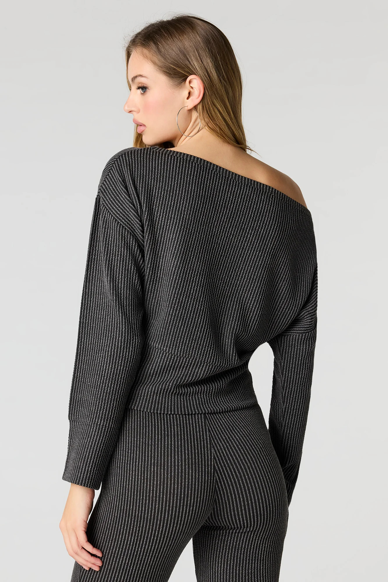 Ribbed Knit Off Shoulder Long Sleeve Top - Image 5