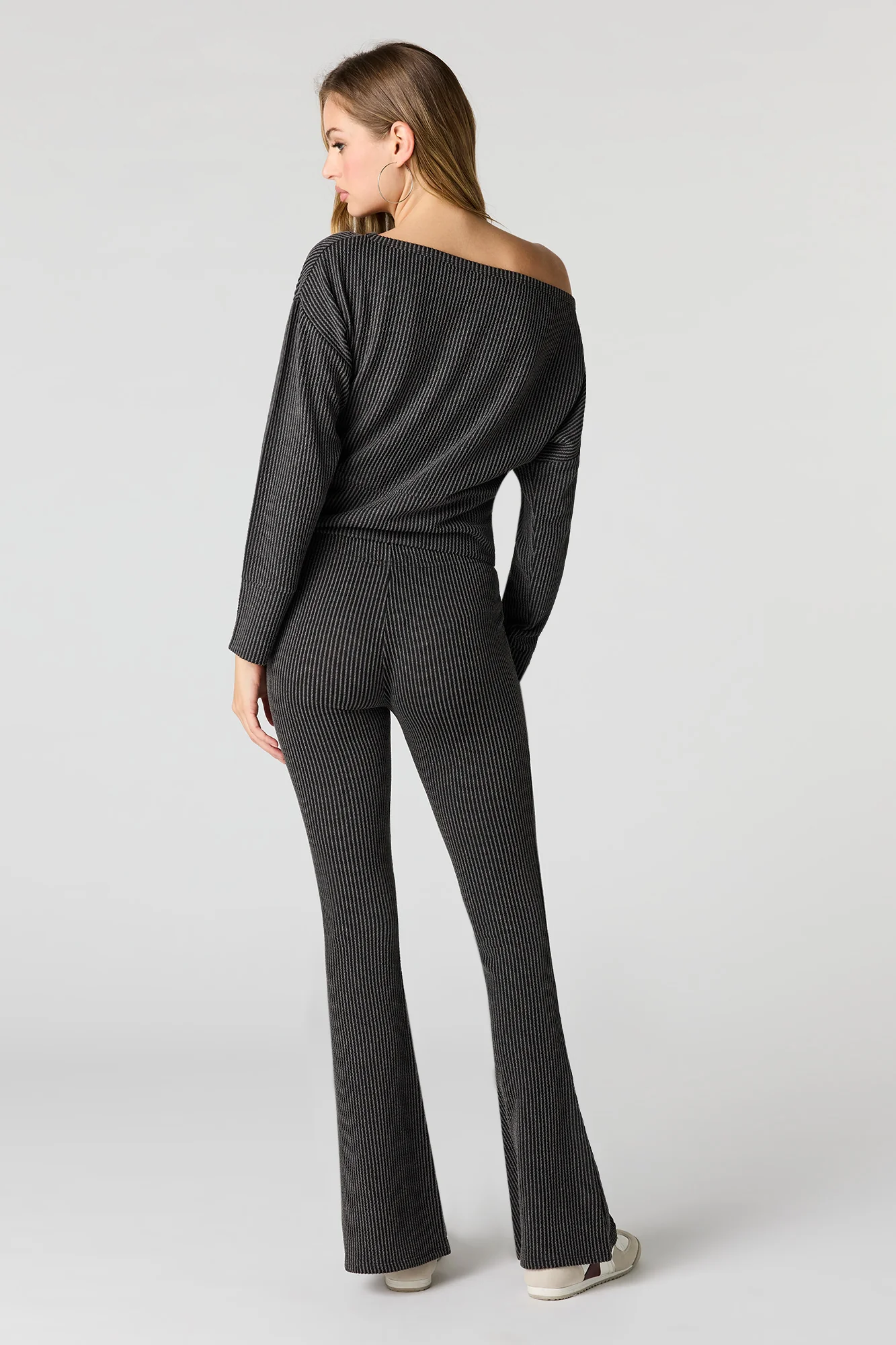 Ribbed Knit Flare Legging - Image 6