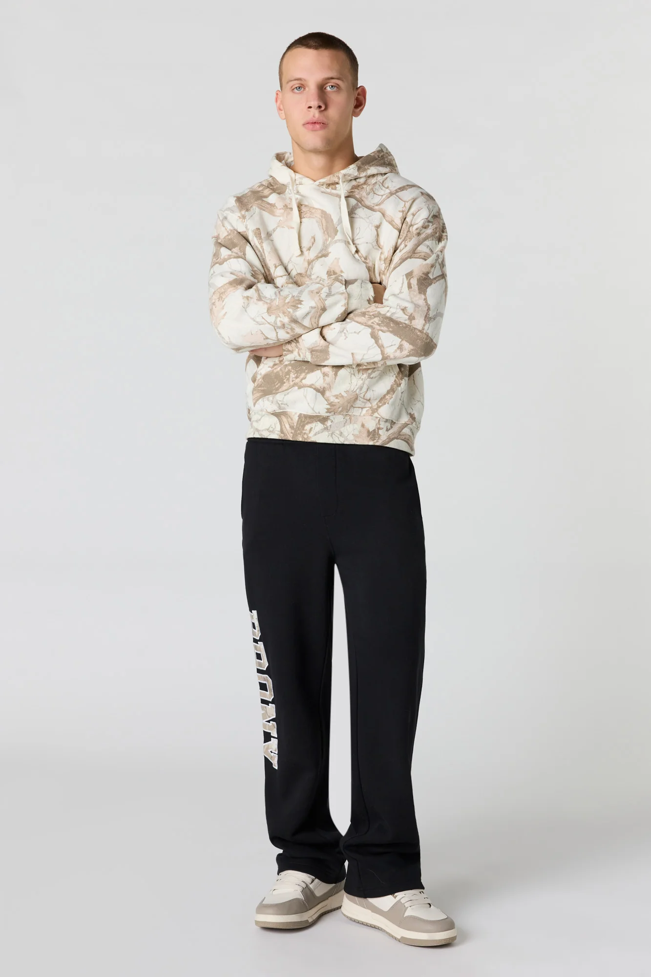Bronx Graphic Fleece Sweatpant - Image 2