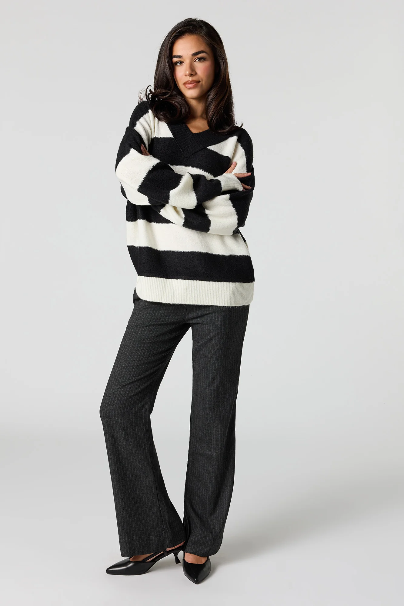 Mossy Knit V-Neck Sweater - Image 23
