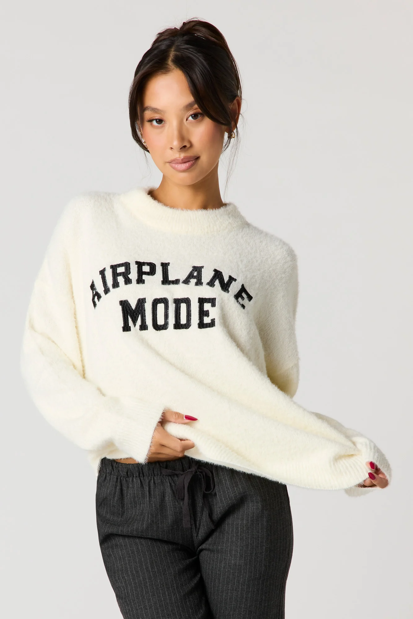 Embroidered Mossy Sweater - Image 4
