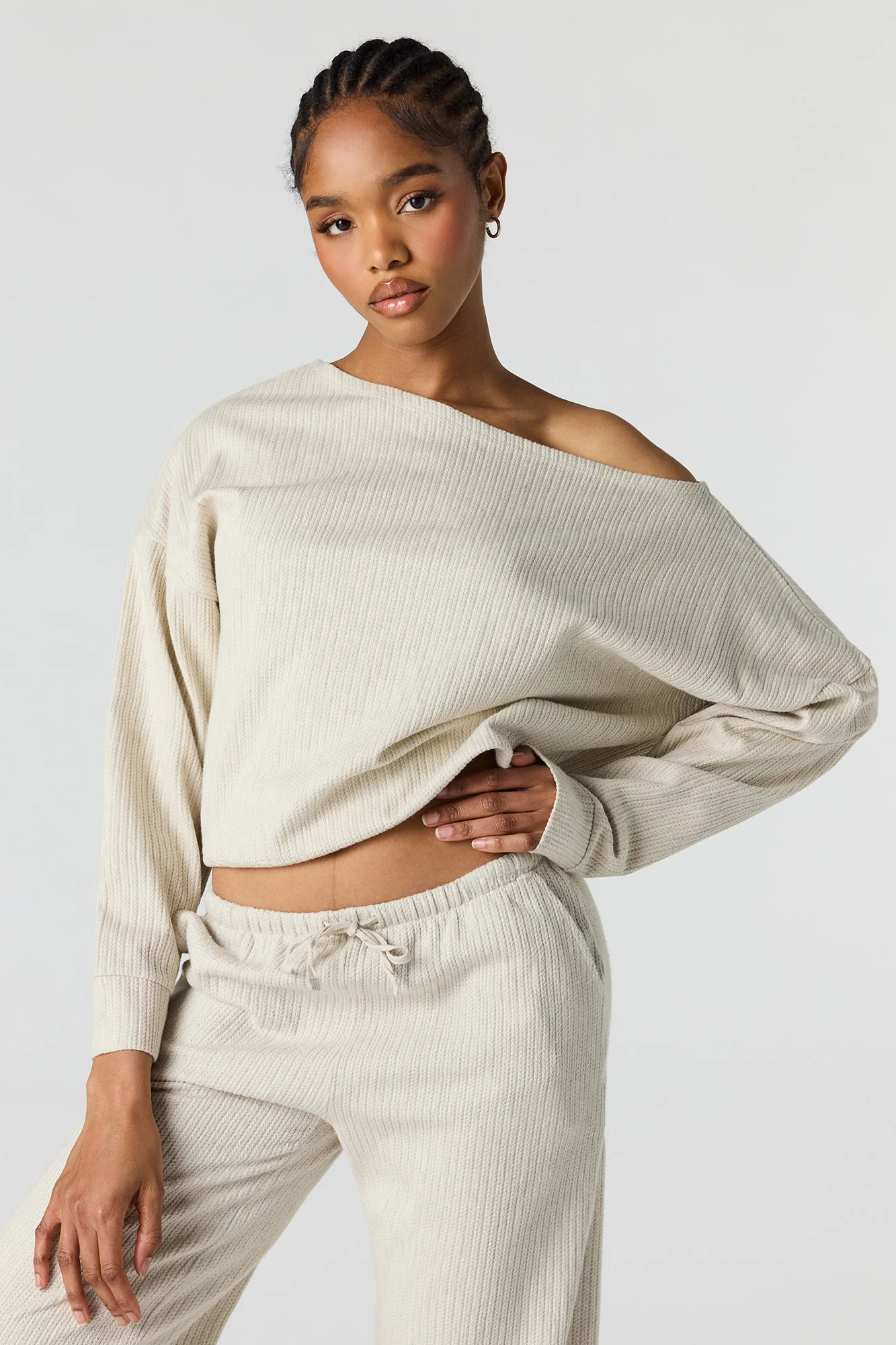 Ribbed Off Shoulder Long Sleeve Top - Image 10