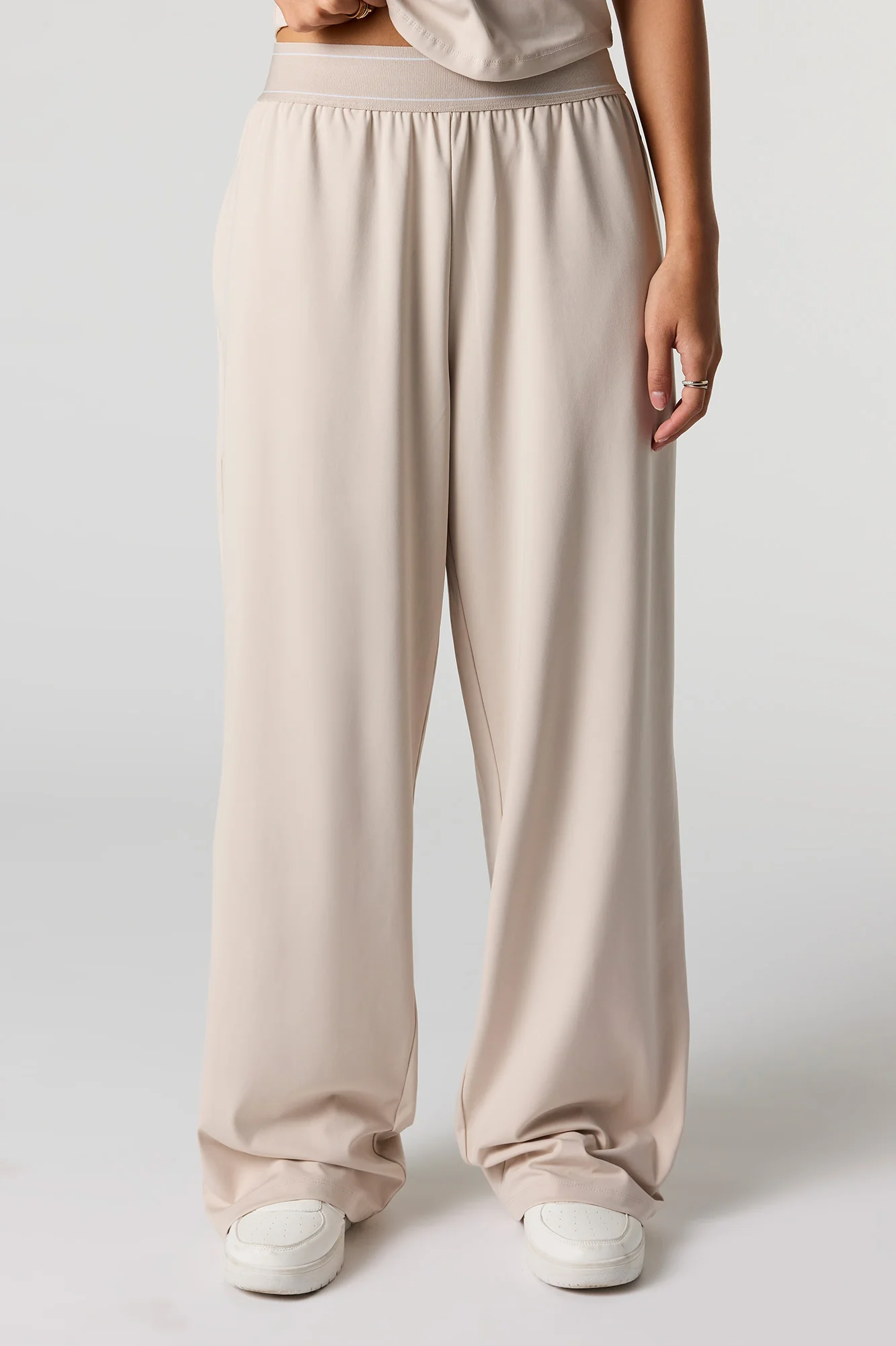 Active Wide Leg Pant - Image 2