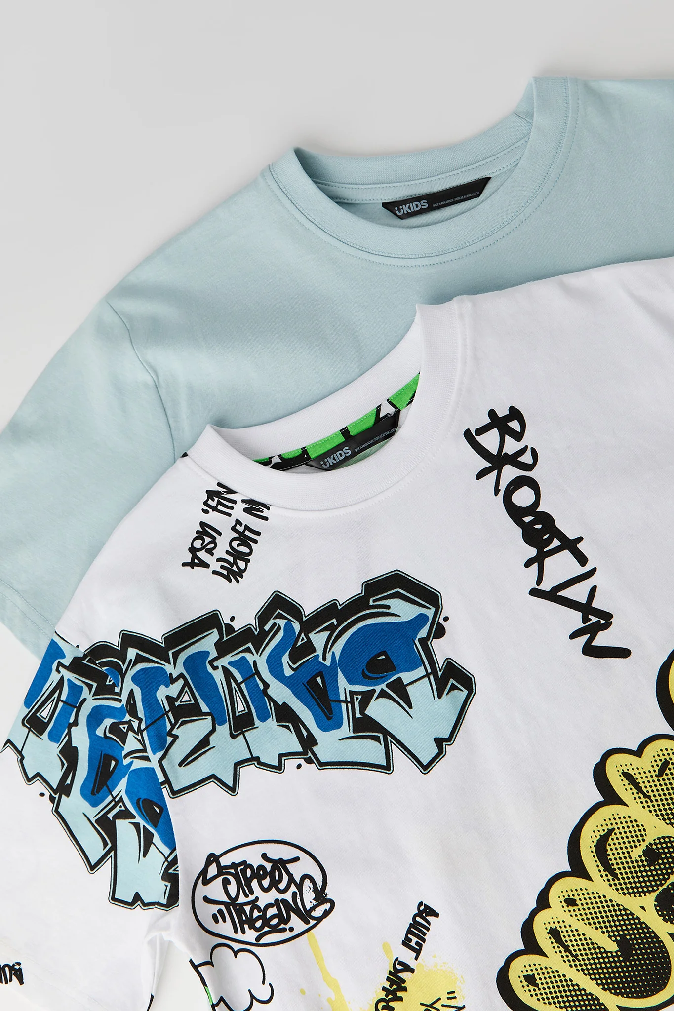 Boys Solid & Graffiti Print T-Shirt (2 Pack)