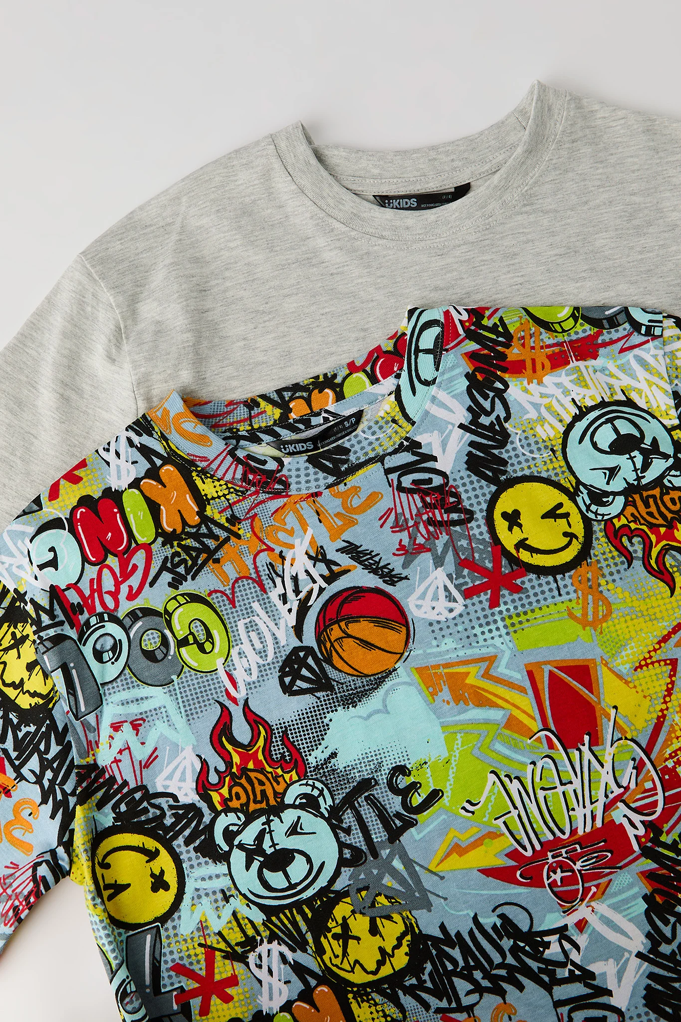 Boys Solid & Graffiti Print T-Shirt (2 Pack) - Image 11